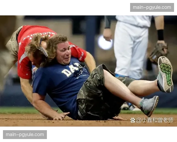 哈利伯顿跟腱撕裂后步行者滑坡 球队从总决赛滑落至摆烂