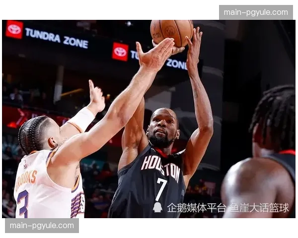 乌度卡心理硬度升级：从关键时刻易崩盘到落后21分镇定逆转